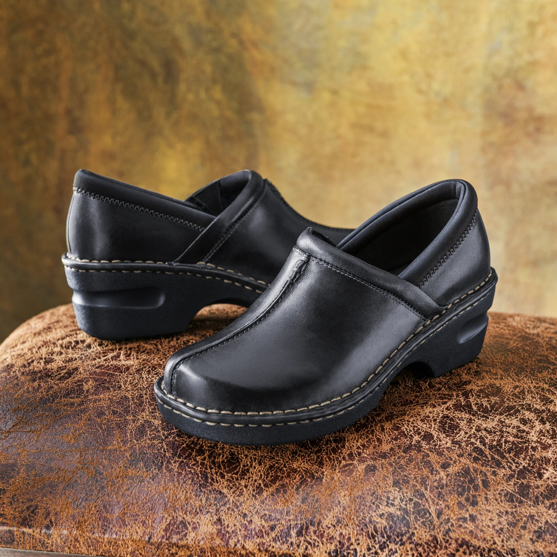 Women's Kelsey Slip On Clog - Image 6